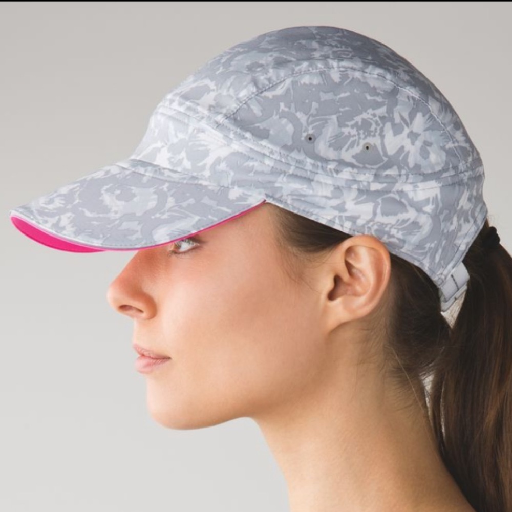 Lululemon Race to Place Run Hat